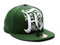 green hat